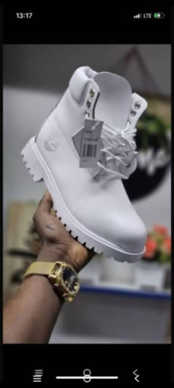 White Timberland Leather Boot 2026